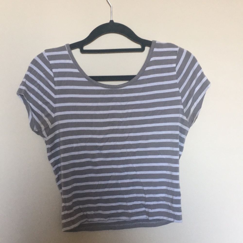Cropped Tee